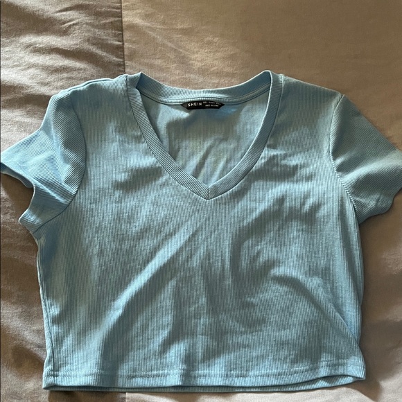 Crop Tops - Picture 9 of 12